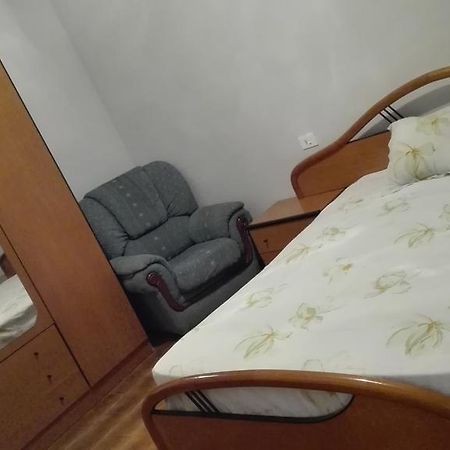 Apartamento Entre Els Pirineus La Seu d'Urgell Exterior foto